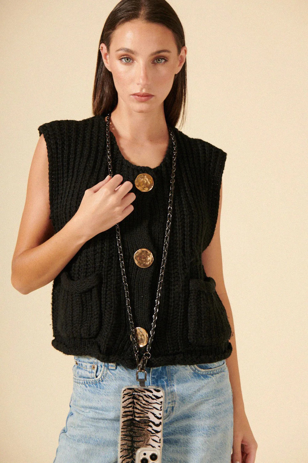 Lou Chain Black