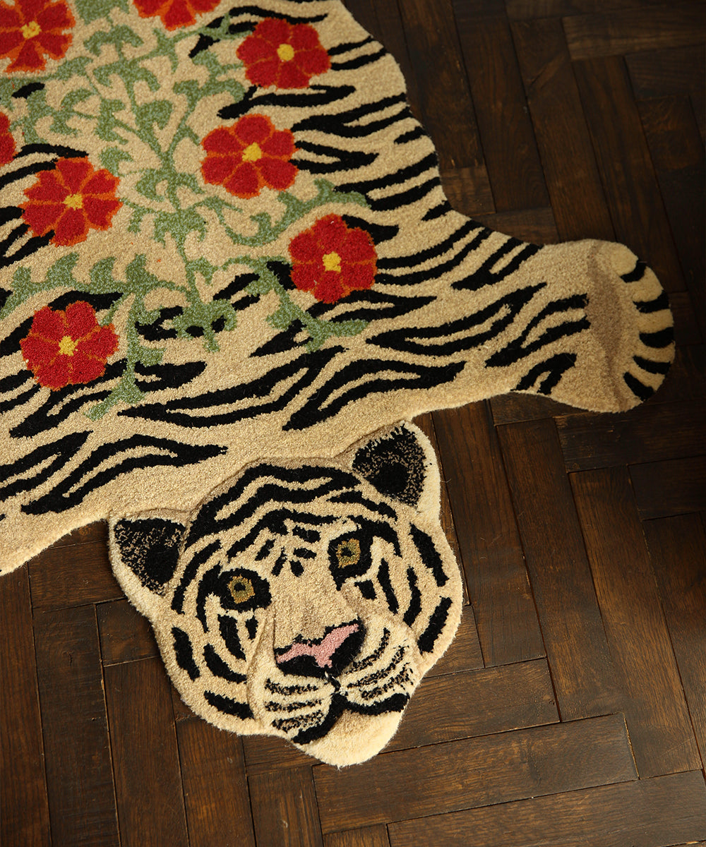 Hand-Tufted Floral White Tiger Rug