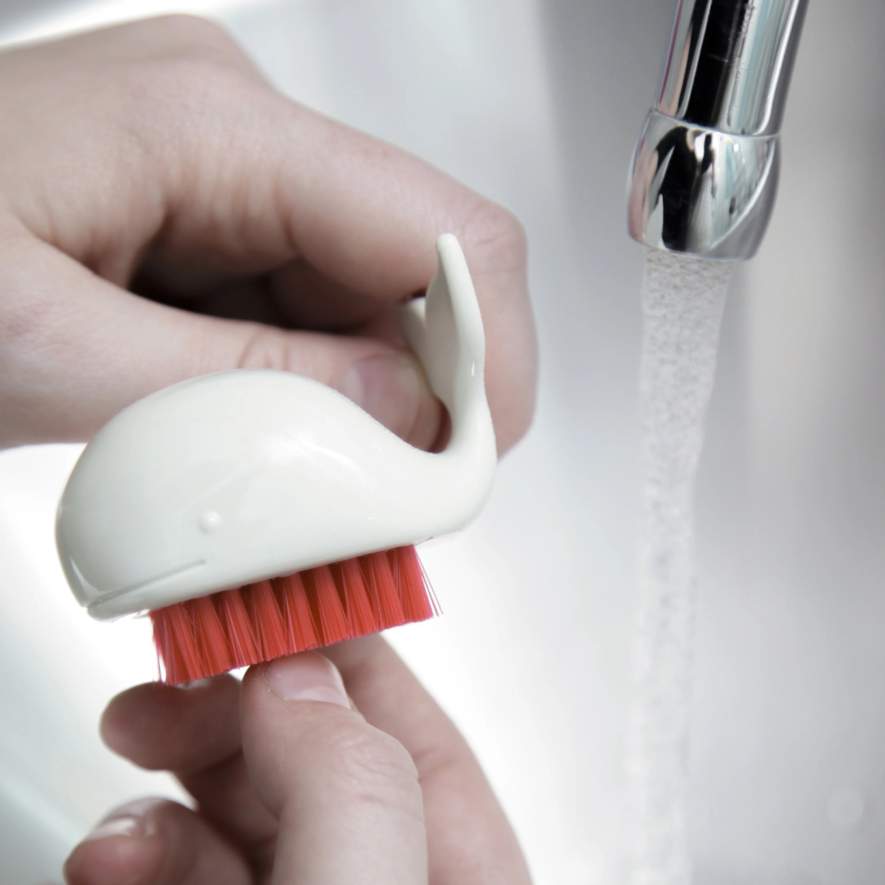 Whale Nail Brush