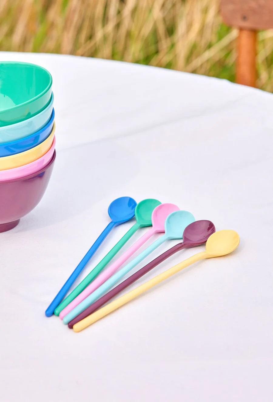 Melamine Show Your True Colors Set