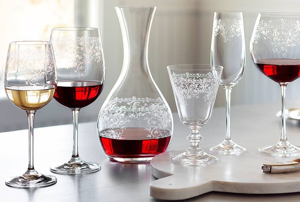 Lucca Glasses Collection