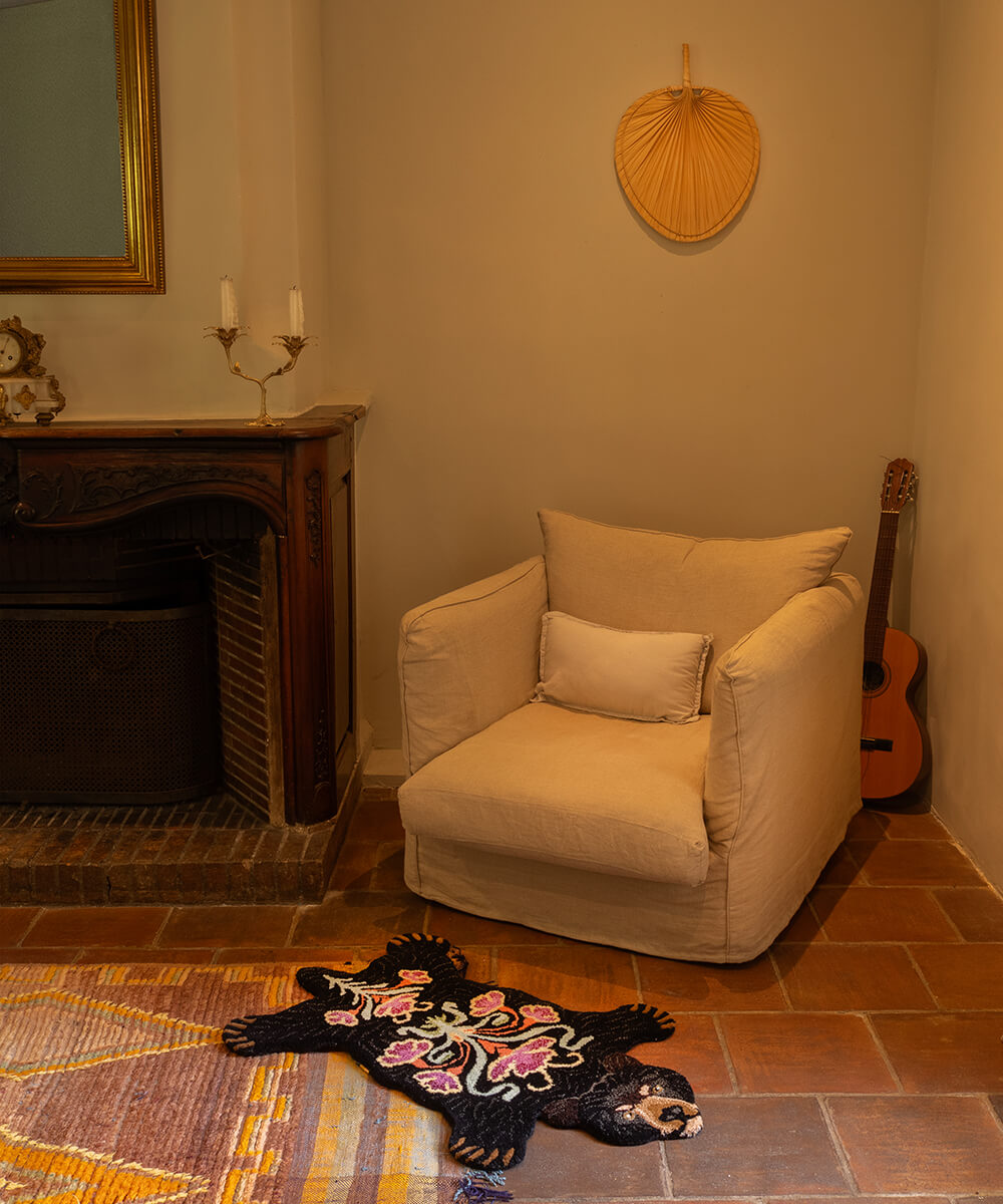 Hand-Tufted Blooming Black Bear Rug
