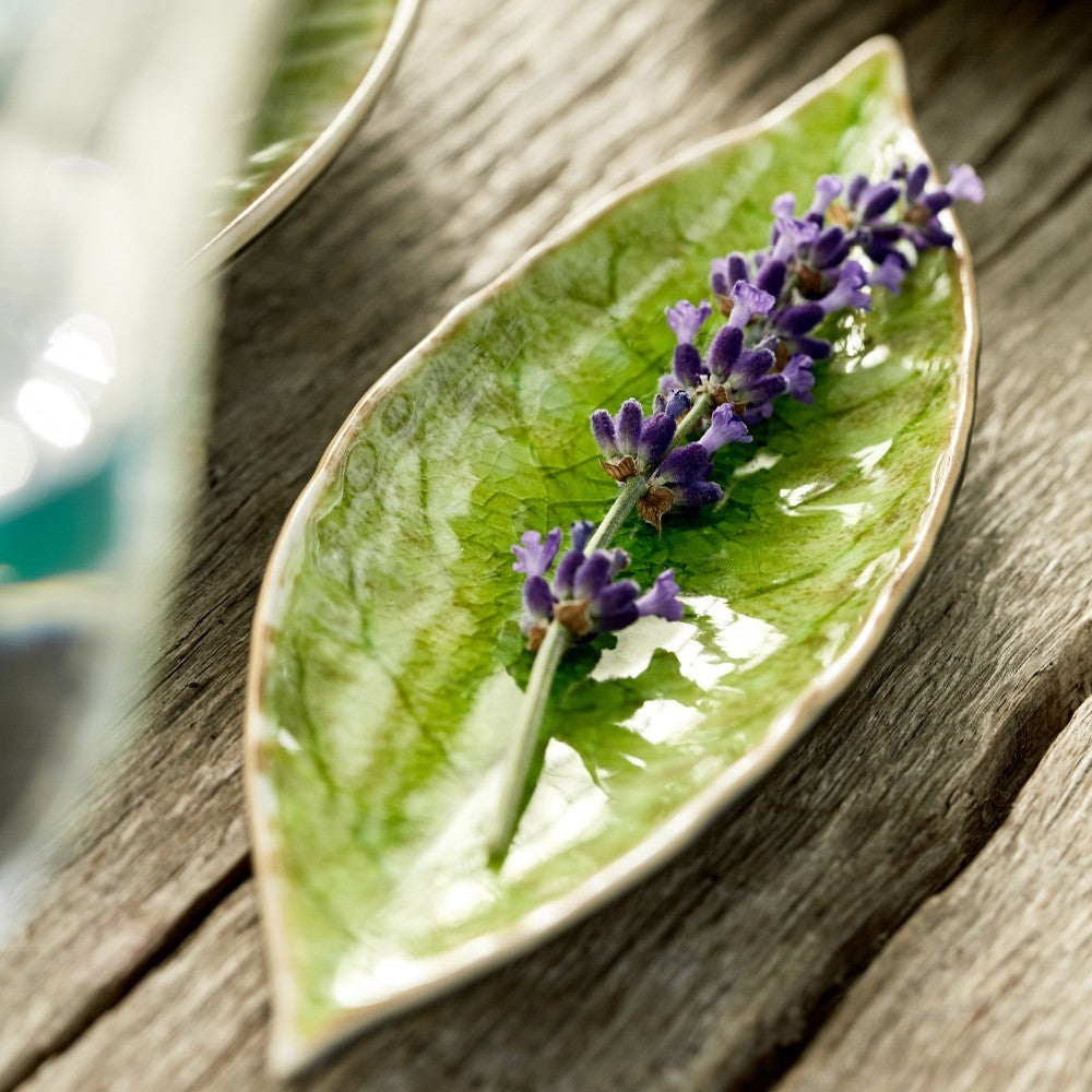 Riviera Laurel Leaf Plate